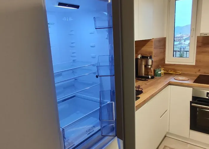 Vincent Gogh 公寓 *